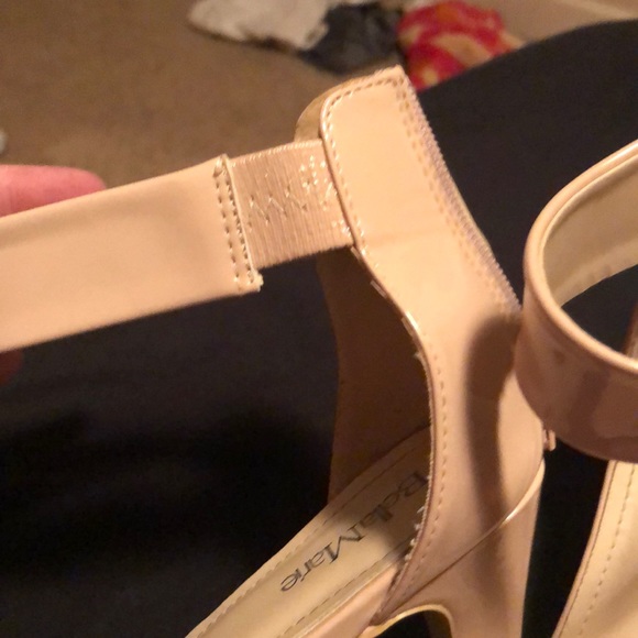 Heels - Picture 5 of 5